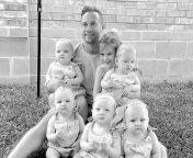 outdaughtered.png from dad six daughter