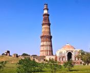 qutub minar delhi.jpg from dall hi