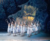 miami city ballets dancers in george balanchines the nutcracker c2 ae choreography by george balanchinec2 a9 george balanchine trust photo by alexander izilieav jpgv1684942457 from george town约炮whatsapp：601168119942 vsdg
