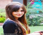 beautiful pakistani girls pictures modern and fashionable girls in pakistan latest 1.jpg from پاکستانی لڑکیوں
