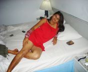 local desi housewife in bedroom photos 2.jpg from desi randi hotel room