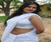 tamil actress navel show pics 01.jpg from tamil saree navel