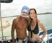 sonia and manmohan funny on beech hot photo.jpg from sonia gandhi xxx hot images sexy ap comedy s