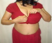 1454742 256293241193004 921862624 n.jpg from kannada aunty saree blouse removing bra until