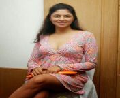 kavita kaushik pink short dress.jpg from sab tv firkavita kaushik saxy boobs
