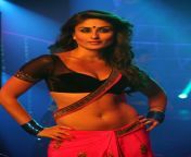 kareena kapoor hottest item song halkat jawani heroine 5.jpg from tamil actress raija areena kapoor porn fu