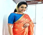 meena050619 002.jpg from tamil actress meena close soothu slow motion vertical edit hot video