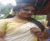 14291792 1232799643480450 199509737375882875 n.jpg from malayalam film actress sona nair sex
