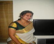 hot bhabi photos 40.jpg from desi tamil step aunty has