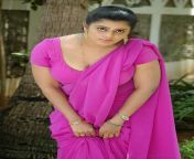 hot tamil actress in saree pics 2 jpeg from soti hui aunty