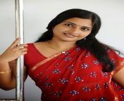 beautiful indian housewife in indian saree 001.jpg from indian sexy housewife saree and panty fo
