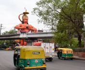 nueva estatua del de junio delhi india grande lord hanuman cerca puente metro situado karol bagh gran que toca el cielo 258958675.jpg from delhi karo