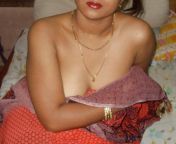 356 1000.jpg from hot sexy saree baluse aunty bhabhi imo video call reordi see live nighty boudi video