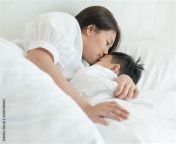 thqmom and son japan sleeping xxx video in from video b jepang anak 12 tahu