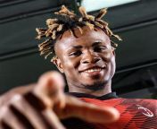 thqwatch nigeria s chukwueze returns to ac milan gets hugs from portugal star leao others after afcon exploits from bagla nike pope xxx
