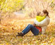 mom and son playing in autumn u4hfum7fr8arl2sh.jpg from full hd mom and san sex videosthij sex 9