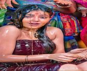 hd wallpaper athulya ravi tamil actress bathing thumbnail.jpg from tamil saree bathing