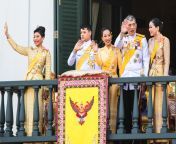 273480 1600x1066 meet thai royal family today.jpg from riyali mom son