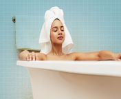 taking a hot bath burns as many calories as a 30 minute walk research proves 0f19407d60f345108f6e3fb8b63e652a.jpg from in bathing