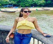 yummy mummy nusrat jahan flaunts gorgeous curves and navel in yellow crop top fans feel the heat 2.jpg from nusrat jahan hot navel