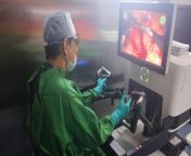 dr performing robotic at zen hospital 1024x576.jpg from ras zen