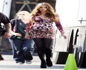 sofia vergara with pregnant belly on the set of modern family 7.jpg from pregnant sofia and school sex with