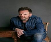 joel mchale 25 things you dont know about me jpgquality86stripall from joel