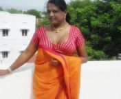 ef62d8bc78eb452746d991911b6d53bd.jpg from indian aunty great karo sexy