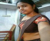 68a74dda68c69a36da59d4b8f45a838e.jpg from village aunty open saree showing pussy