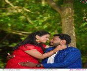 8a778c912e1c9a6437f05eadd5b45fff.jpg from madurai young couples kissing hot with tamil audio