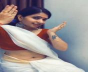 desi aunty sexy navel show in saree mp4 snapshot 00 05 672.jpg from desi anty hot nevel masala sexn nude hijda in publicn 30