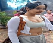 ch84jcodfvm91.jpg from neha sharma hot navel hot actress murthaesi school lesbian