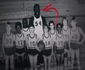 shaq is an absolute unit a 10 years old v0 zbl3immq8b3a1 jpgautowebps00e59b59c8c352acb6dfc8bfe634ca573e545a3f from 10 yers sllewod hero and herone photo