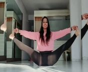 maxresdefault.jpg from indian kitchan yoga vlogger