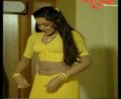 hqdefault.jpg from radha aunty hot navel in wet saree in slow motion