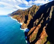 cliffs kauai hawaii.jpg from kaeai