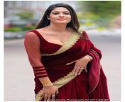 uhnexnd.jpg from cleavage in saree