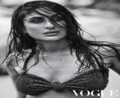2kareena kapoors bikini avatar for her latest photoshoot.jpg from kareena kapoor ki hot naked sex