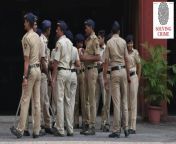 mumbai police solving crime.jpg from 13 yeीन व्यक्ति भारतीय बेकार तथा लेता है मुर्गाalpur sex