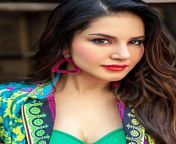 sunny leone 20.jpg from sunny leone coman rich mmsan beautiful trapped by house ownerzeena