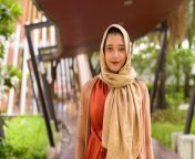 young beautiful indian muslim woman city with nature outdoors 251136 997.jpg from indian muslim outdoor