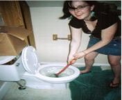 girls unclogging toilets 02.jpg from toilet katie gir