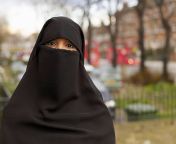 femme portant hijab jpgs612x612w0k20ctfzz0srsmqsr8nznnps8 o8be49xze9mc dxlx w4 from indian muslim burk