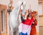 britt dekker wint europees kampioenschap dressuur met talpa paard george.jpg from britt dekker