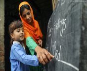 fa7omjpwqae6gel jpglarge from pakistani female teacher