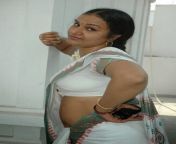 c6yvsdhwwaaz3dv.jpg from desi sinhla married aunty boobs pressed over saree in outdoor