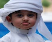 طفل ولد بالملابس الخليجية.jpg from رقص بنت الخليجية