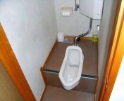main qimg 16a29bf961d6b602ad9057cbb00b4293 lq from indian pee on hostel toilet in putting camera pg