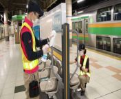 img 2700 ysrbsv from japanese gettin off in public train 7 jpg