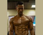 61629461 cms from baaghi 2 body